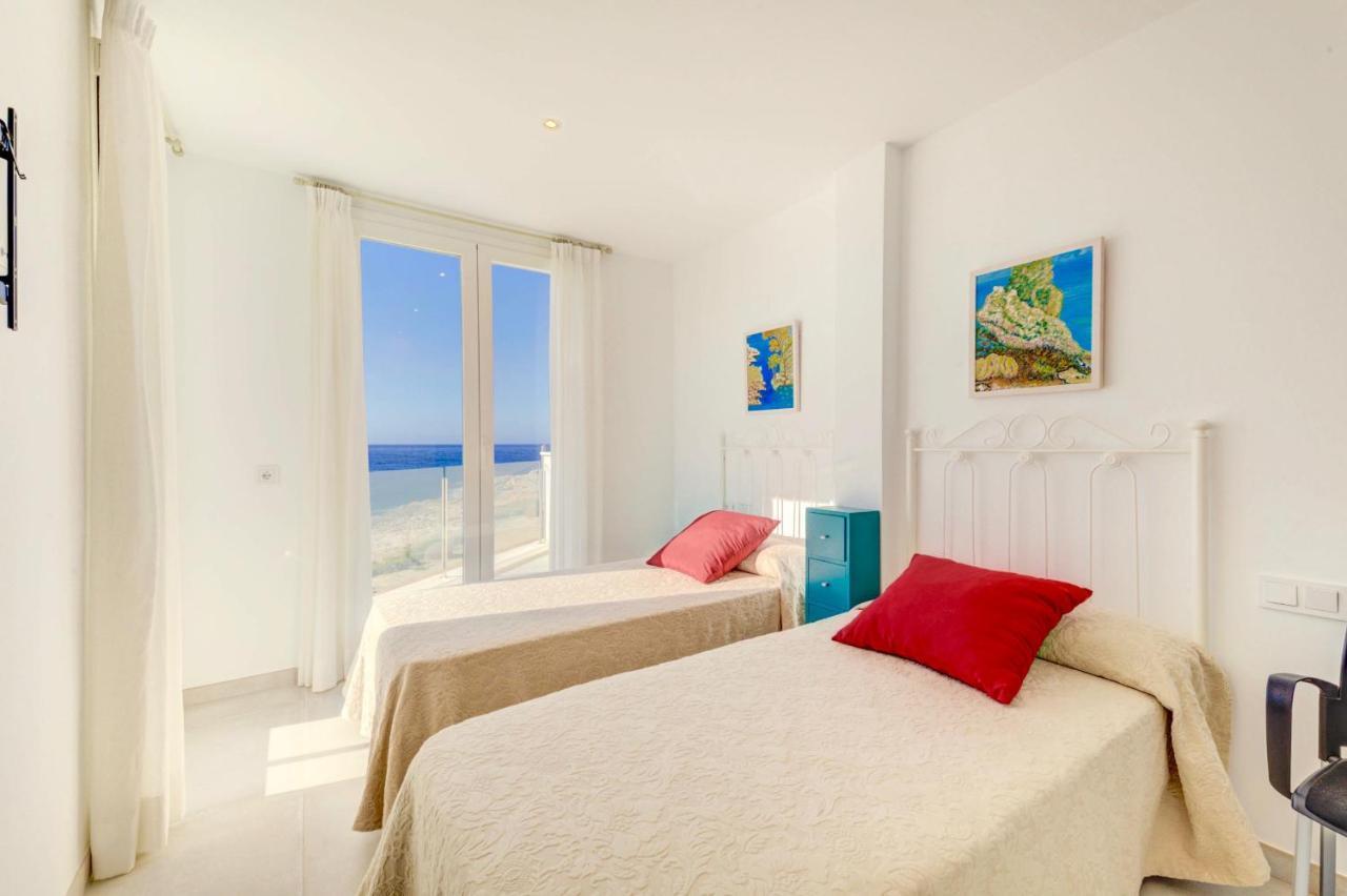 Beachfront Apartment Migjorn Cel By Sealand Villas Колонья Сант Джордин Экстерьер фото